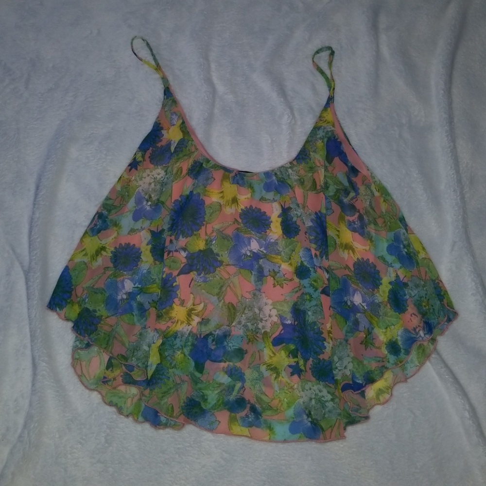 Crop top